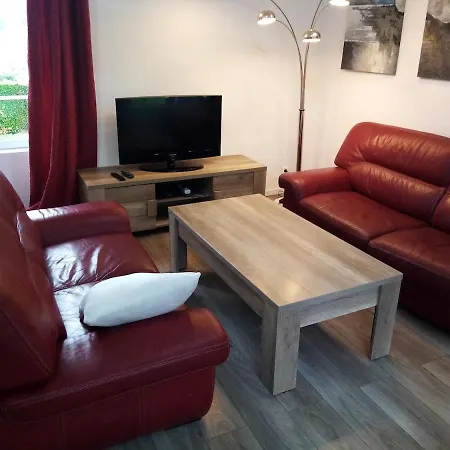 Le De Lyli * L'Isle-Jourdain (Vienne)